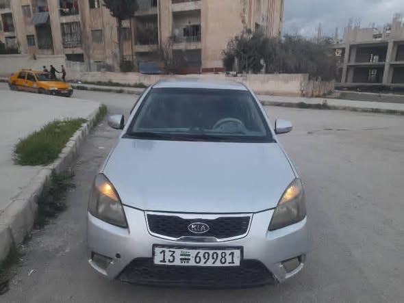 كيا ريو 2010 - صورة 2
