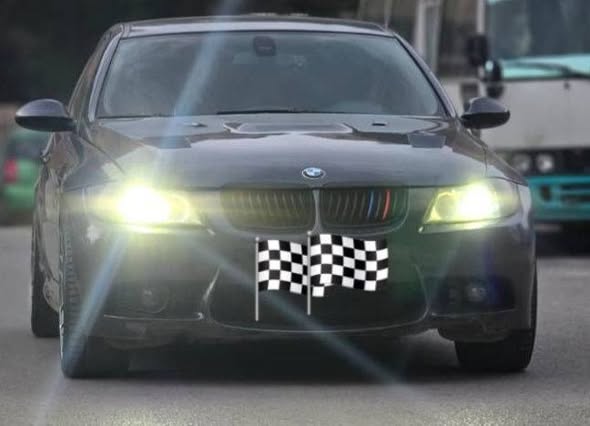 بي إم دبليو 330 2007 - صورة 3