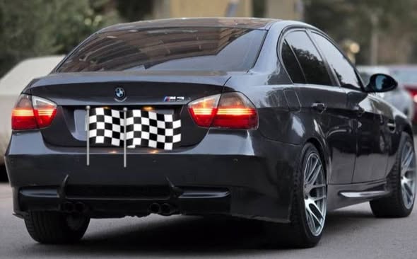 بي إم دبليو 330 2007 - صورة 5