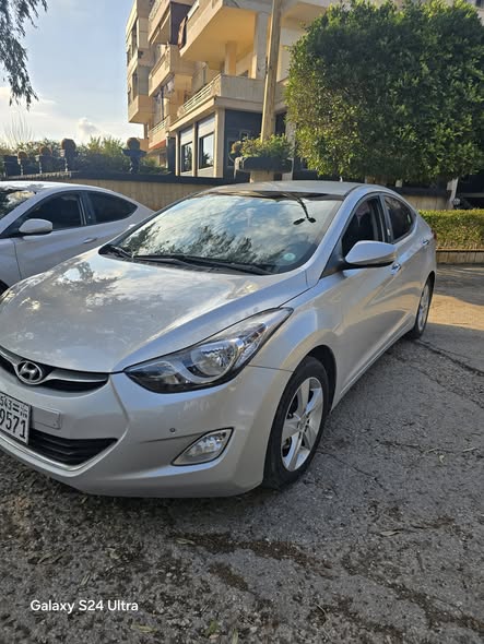 هونداي الينترا 2013