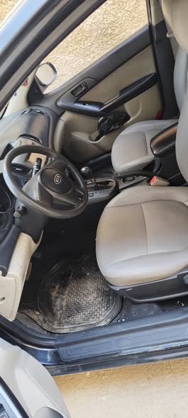 كيا فورتي 2010 - صورة 3