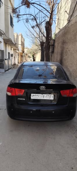 كيا فورتي 2010 - صورة 5