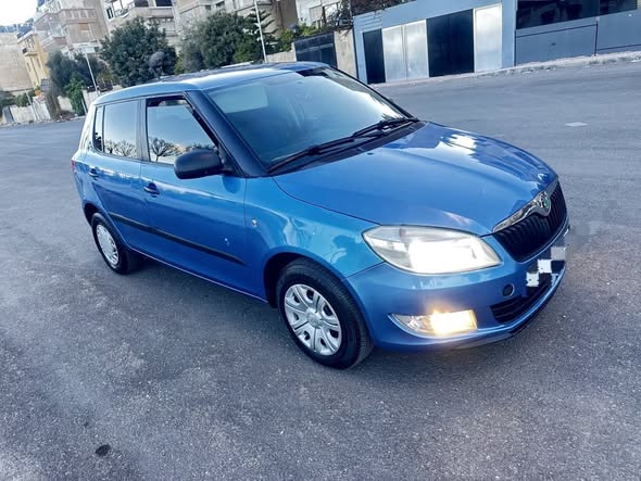 سكودا فابيا 2014 - صورة 2