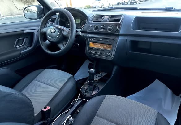 سكودا فابيا 2014 - صورة 3