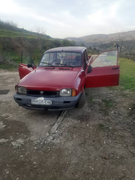 داسيا بيك أب 1997 - صورة 1