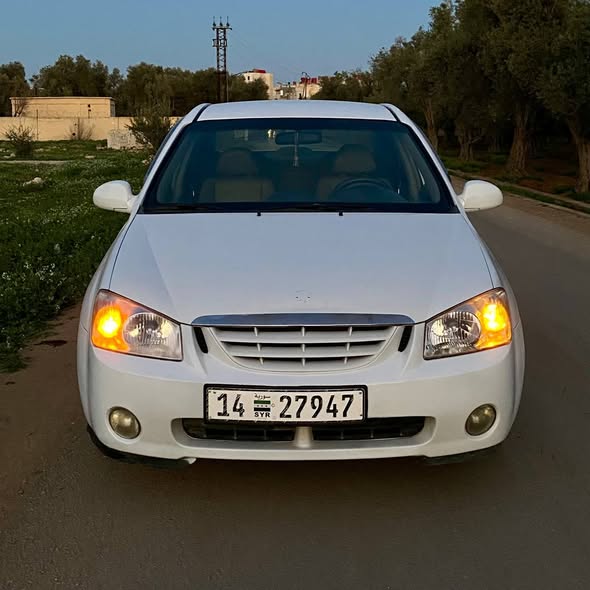 كيا سبيكترا 2006 - صورة 1