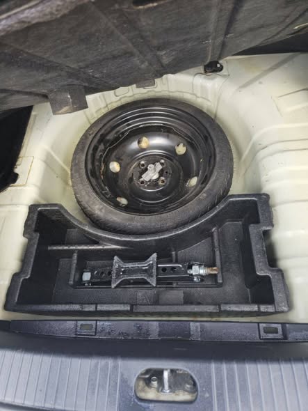 كيا ريو 2010 - صورة 3