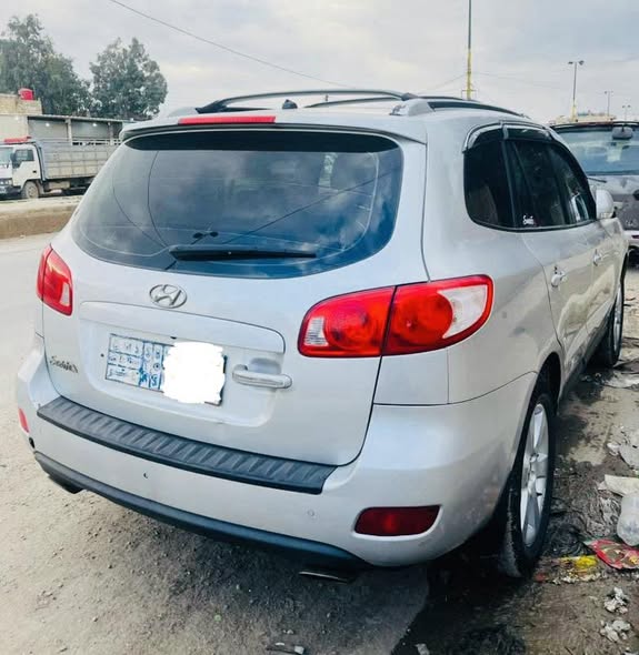 هيونداي سنتافي 2008 - صورة 3