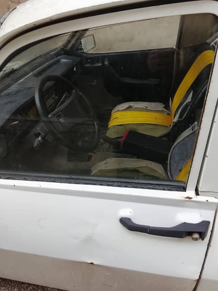 داسيا بيكاب 1993 - صورة 4