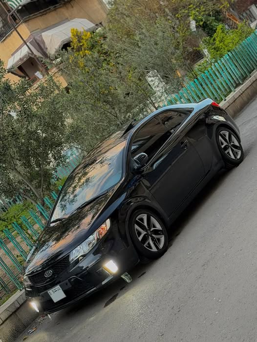 كيا فورتي 2011