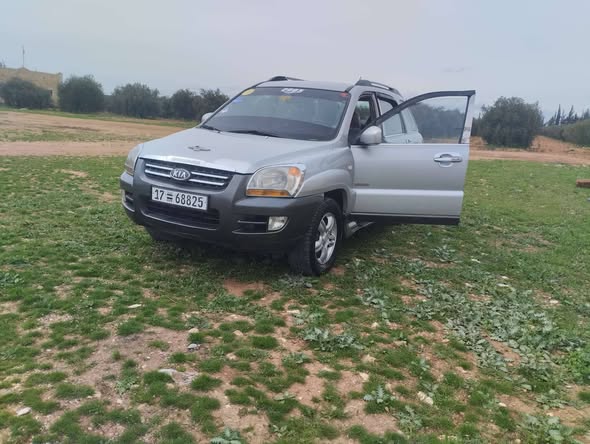 كيا سبورتاج 2005 - صورة 4