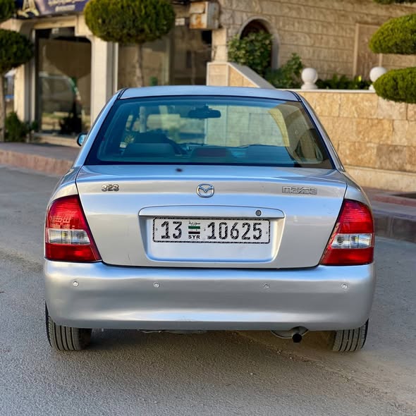 مازدا 323 2004 - صورة 5