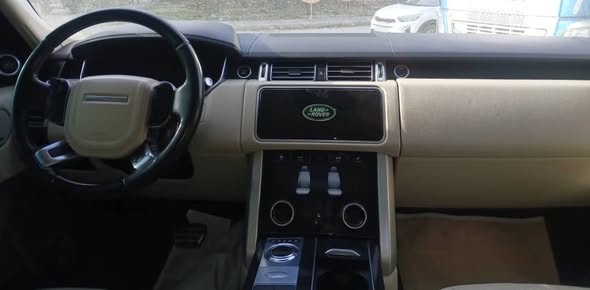 لاند روفر فوغ 2020 - صورة 5