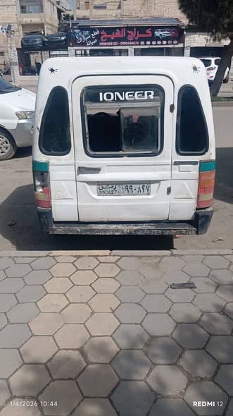 سكودا بيك أب 1994 - صورة 3