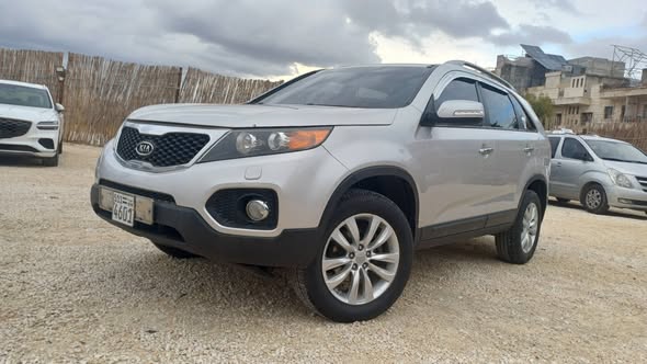 كيا سورينتو 2012