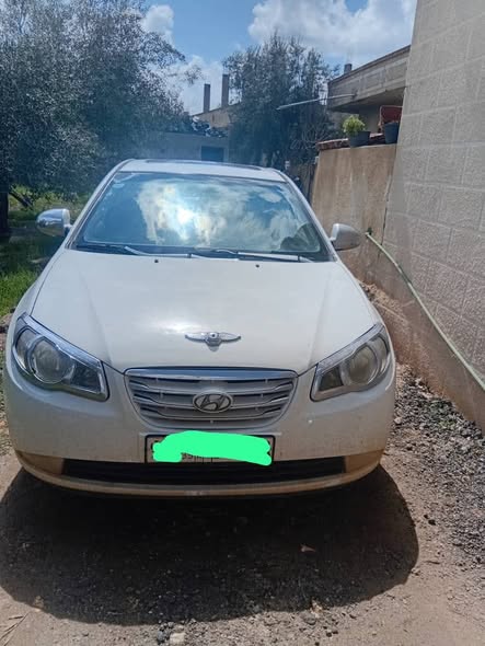 هيونداي افانتي 2009 - صورة 1