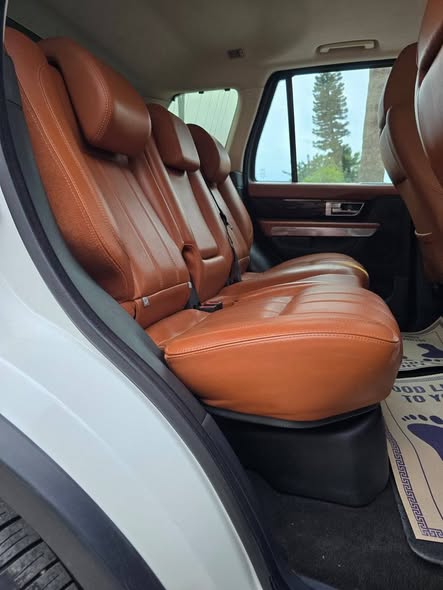 رنج روفر رنج روفر 2011 - صورة 2