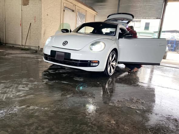 فوكس فاغن بيتل 2015 - صورة 2