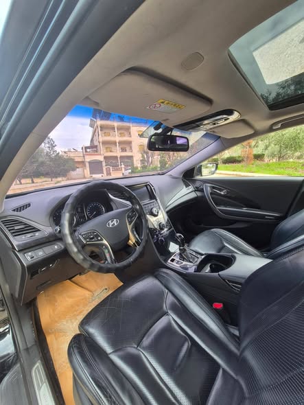 هوندا اذيرا غرندور 2011 - صورة 5