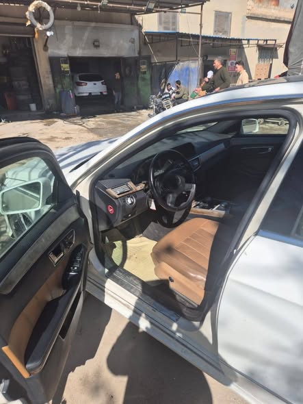 مرسيدس E-Class 2011 - صورة 3