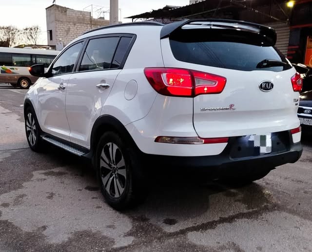 كيا سبورتاج 2011