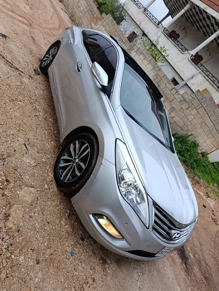 هيونداي ازيرا 2011 - صورة 4