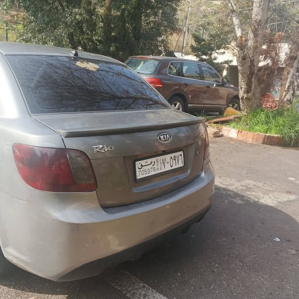 كيا ريو 2010