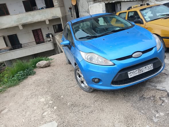 فورد فيستا 2010 - صورة 3