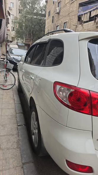 هيونداي سنتافيه 2008 - صورة 4