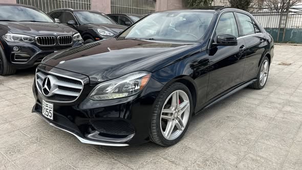 مرسيدس E350 2014 - صورة 1