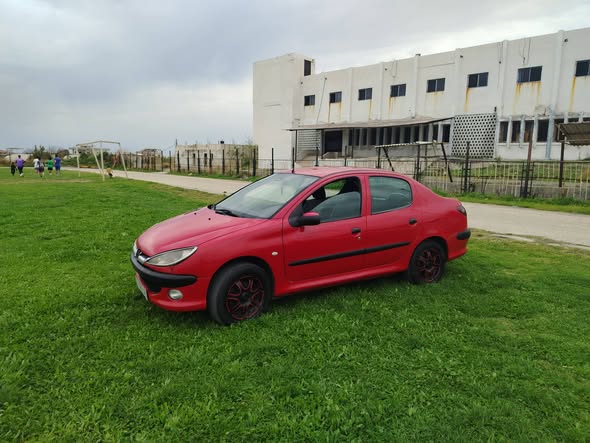 بيجو 206 2005 - صورة 2