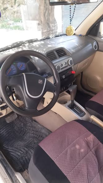 زوتي نوماد 2011 - صورة 2