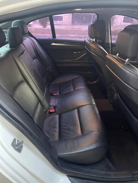 بي ام دبليو 520 2011 - صورة 5