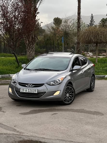 هونداي أفانتي 2012 - صورة 1