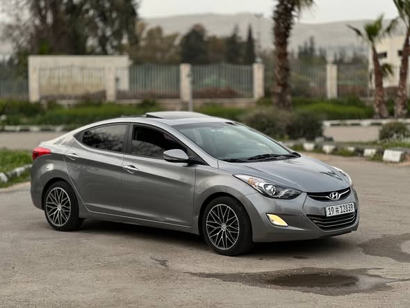 هونداي أفانتي 2012 - صورة 3