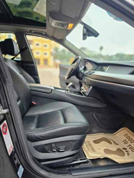 بي ام دبليو 530 2012 - صورة 1