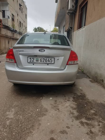 كيا سيراتو 2008