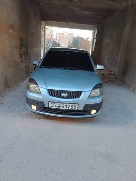 كيا ريو 2006