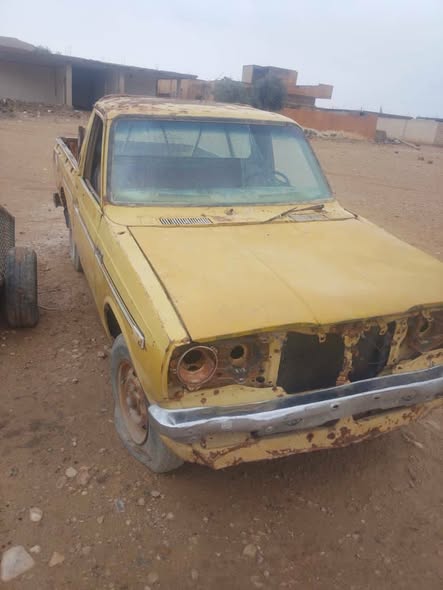 تويوتا بيك اب 1977 - صورة 1