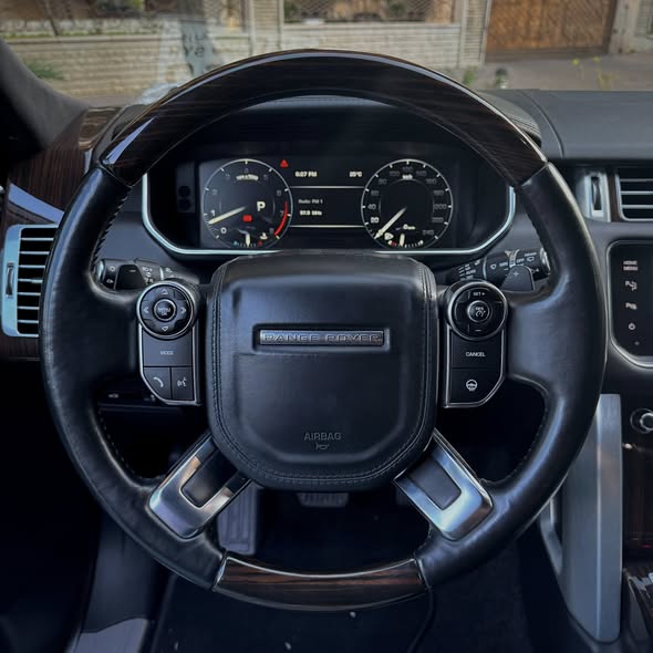 رانج روفر Vogue 2015 - صورة 2