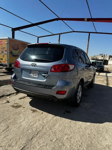 هيونداي سنتافي 2007 - صورة 2