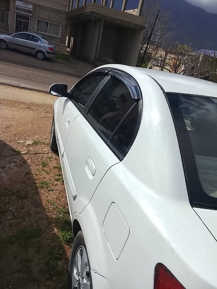 كيا ريو 2010 - صورة 5