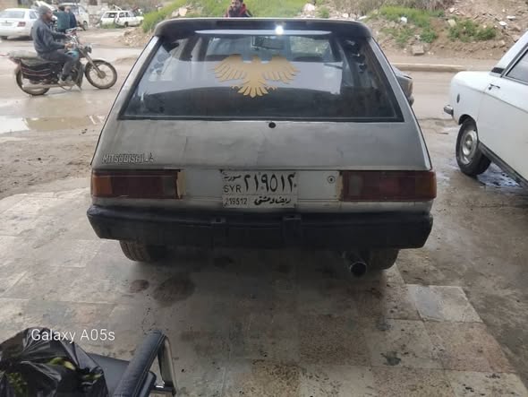 ميتسوبيشي كولت 1983 - صورة 2