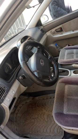 كيا سيراتو 2007 - صورة 5