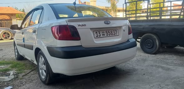 كيا ريو 2009 - صورة 4