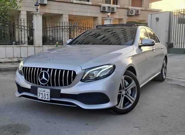مرسيدس E300 2018
