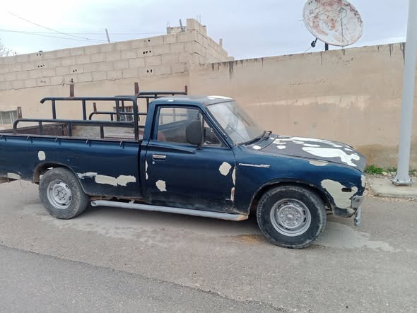 داتسون بيك أب 1977 - صورة 4