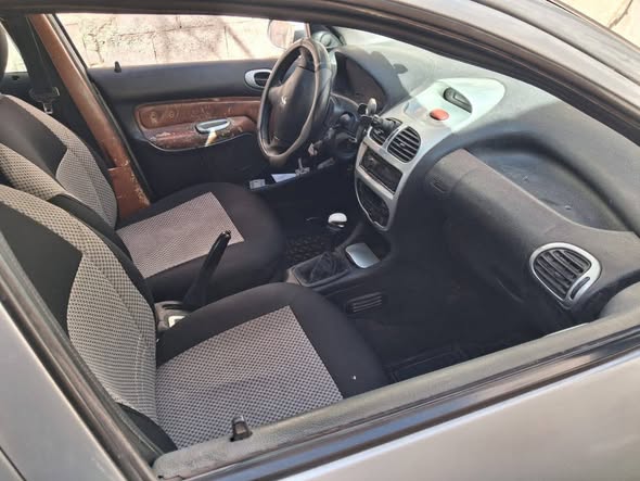 بيجو 206 2004 - صورة 2