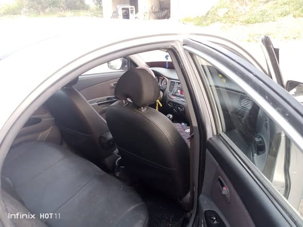 كيا ريو 2011 - صورة 1