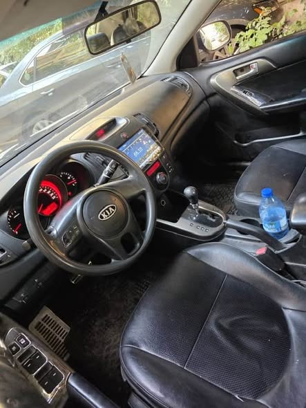 كيا فورتي 2010